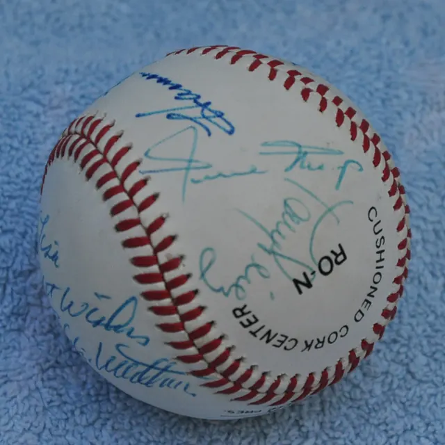 Autographed Baseball Signed by 5 Hall of Famers and Pete Rose product photo